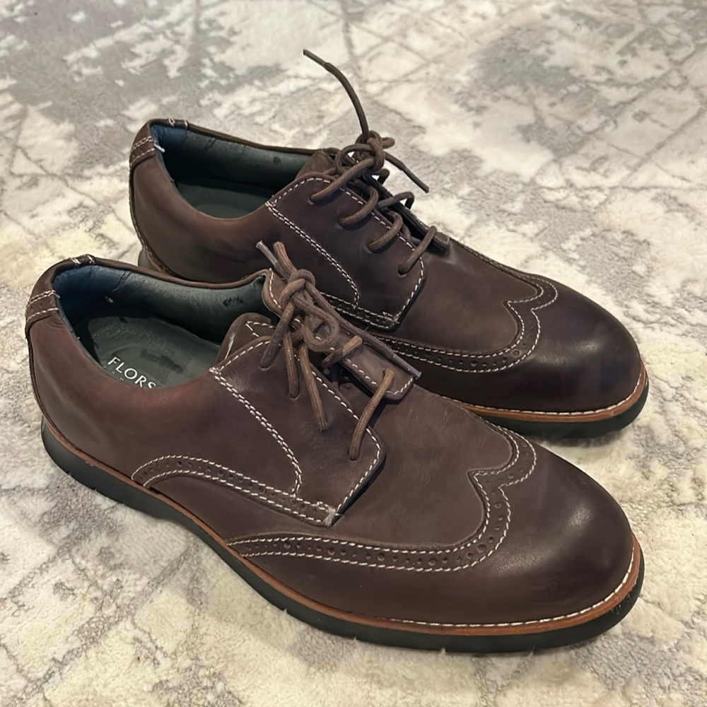 Men’s Florsheim dress shoes.  Worn once.  Like new